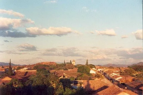 Ocotal rooftops and surrounding hills · archival view, 1988 · Nueva Segovia
